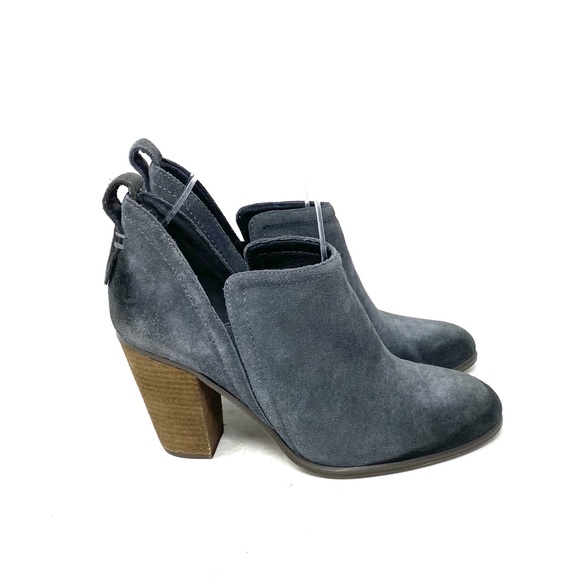 Vince Camuto Booties - Picture 3 of 9